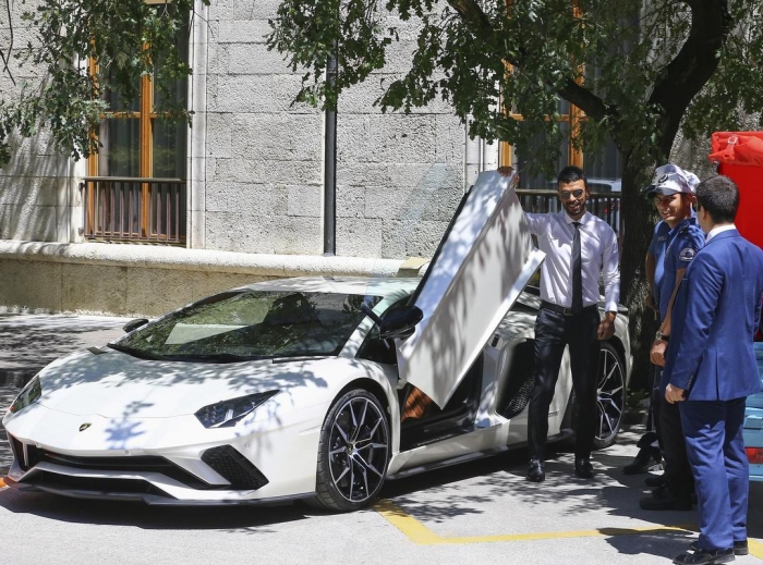 kenan sofuoğlu nun lomborghini ye vergi ödememesi