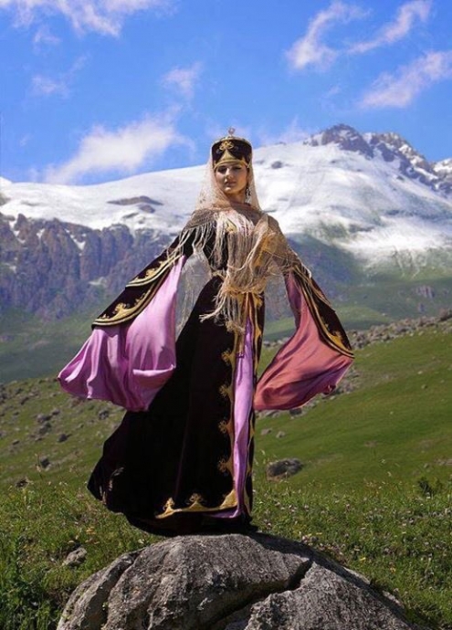türk kızlarının dillere destan güzelliği