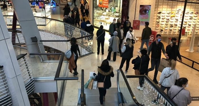fakirleşiyoruz deyip efsane cuma da rekor kırmak
