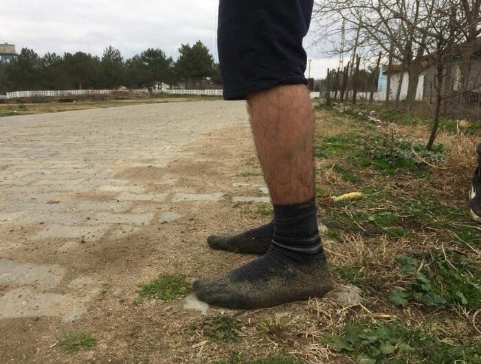 yunan askerlerinin göçmenleri döverek göndermesi