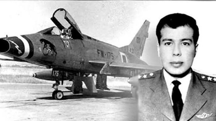 kıbrısın ilk şehit pilotu cengiz topel