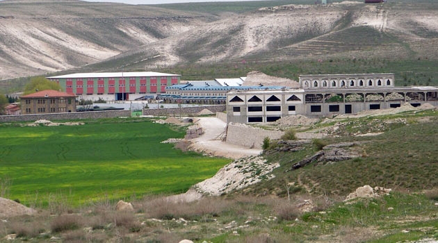 menzilcilerin bilvanis çiftliği ve buhara köyü