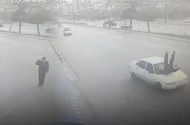 valiye selam dururken araba çarpan polis