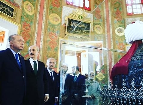 rte nin fatih sultan mehmetin huzuruna çıkması