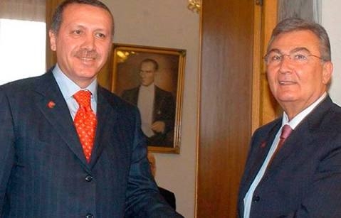 bir şantaja kurban giden cumhuriyet