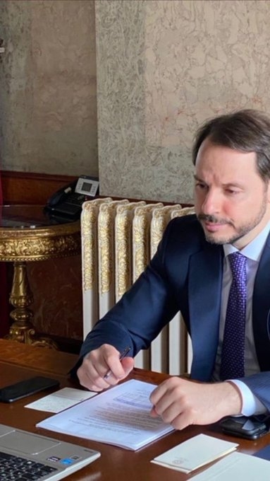 berat albayrak ın altın varaklı kalorifer peteği