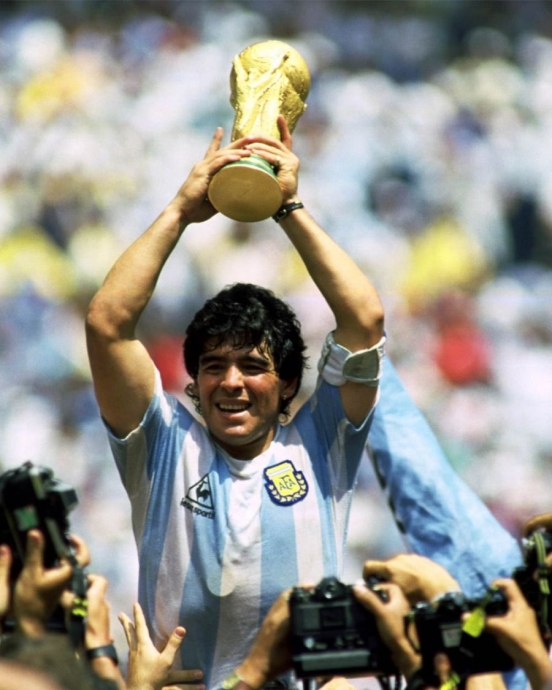 dünya kupasında maradona yı seyretmiş şanslı nesil
