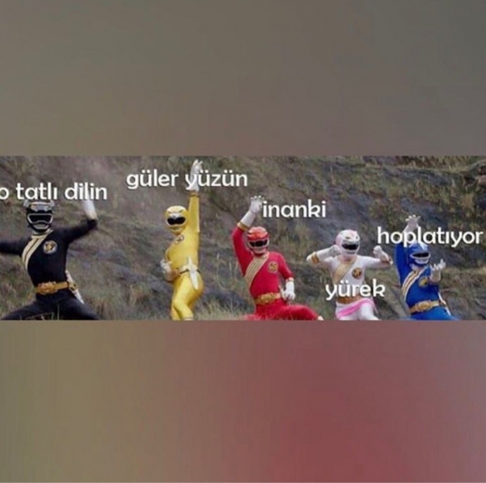 sizce fotodaki genç yakışıklı mı sorunsalı