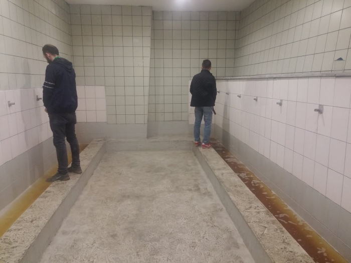 fenerbahçe stadındaki deplasman tribünü tuvaleti