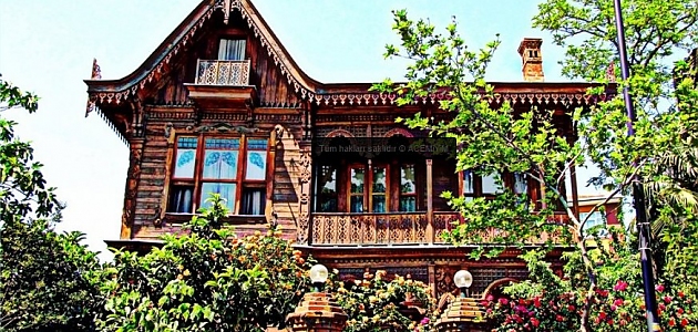 Türk ve Dünya Sinema ve Televizyonlarından En Önemli Yapıtların Çekildiği 18 Ünlü Ev