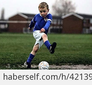 Çocukların En İyi Kankasının Futbol Topu Olduğunun 10 Kanıtı
