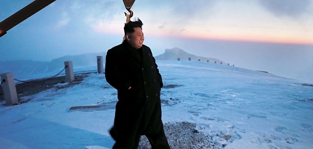 Kim Jong Un'un Kuzey Kore'nin En Yüksek Dağına Çıkmasıyla Alay Eden 14 Çalışma