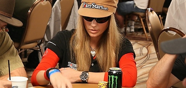 Pokerde Kadın Eli: Dünyanın Gelmiş Geçmiş En İyi 10 Kadın Poker Oyuncusu