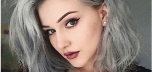 Batılı Kadınların Yeni Modası: Saçlarını Kendilerini Yaşlı Gösterecek Şekilde Boyatmış 27 Genç Kadın