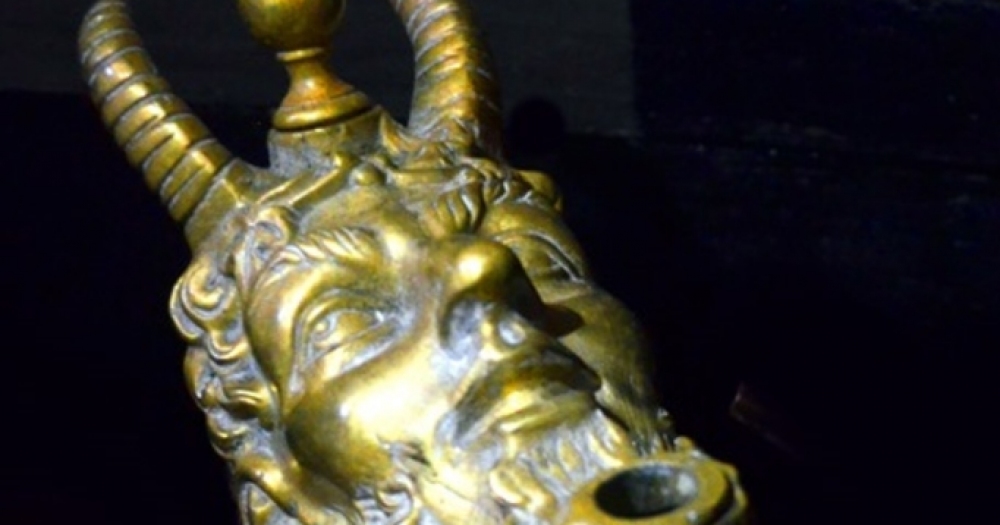 Modern Satanizmin Kurucularından Aleister Crowley'in Koleksiyonundan Sergiye Çıkan 17 Eşya