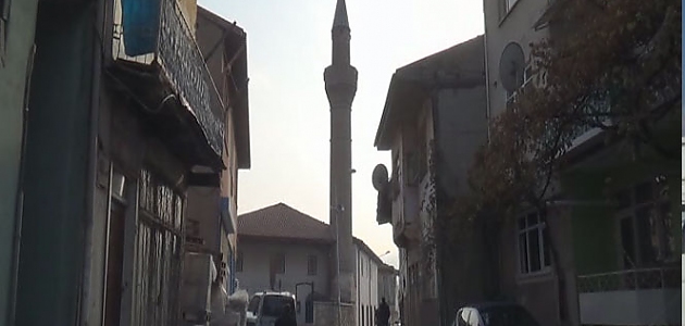 Abone olmayan caminin elektriği kesildi!