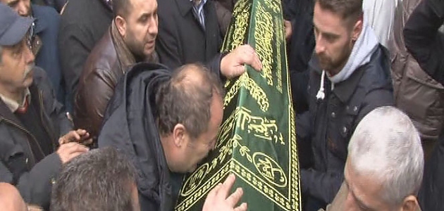 Küçük Tarık, son yolculuğuna uğurlandı!