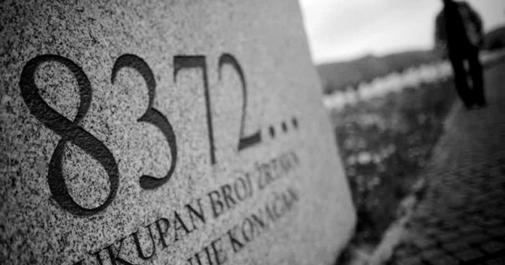 Srebrenitsa Katliamıyla İlgili Sosyal Medyada Yapılmış Acı Dolu Paylaşımlar
