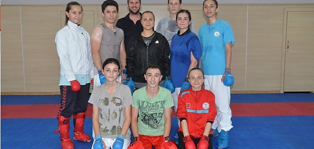 Karate şampiyonasına düzce'den 23 sporcu gidiyor!