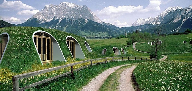 Tasarımını Yapabileceğiniz Hobbit Evi Projesinden 7 Görüntü