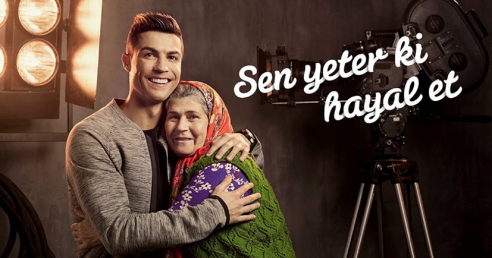 Başarının Yaşla Bir Alakası Olmadığını Kanıtlamış, Hayallerinin Peşinde 6 Tonton Teyze
