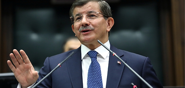 Davutoğlu'ndan Kılıçdaroğlu'na: ‘Oynayamayan gelin 'yerim dar' dermiş’!