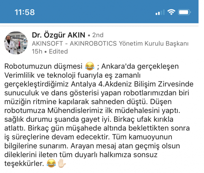 konya da üretilen robotun sahneden düşmesi