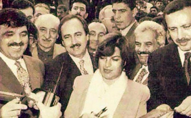 abdullah gül ün fetö ile ilişkim olmadı açıklaması uludağ sözlük