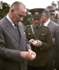 atatürk ün portakal soyarken çekilmiş fotoğrafı / #1941336