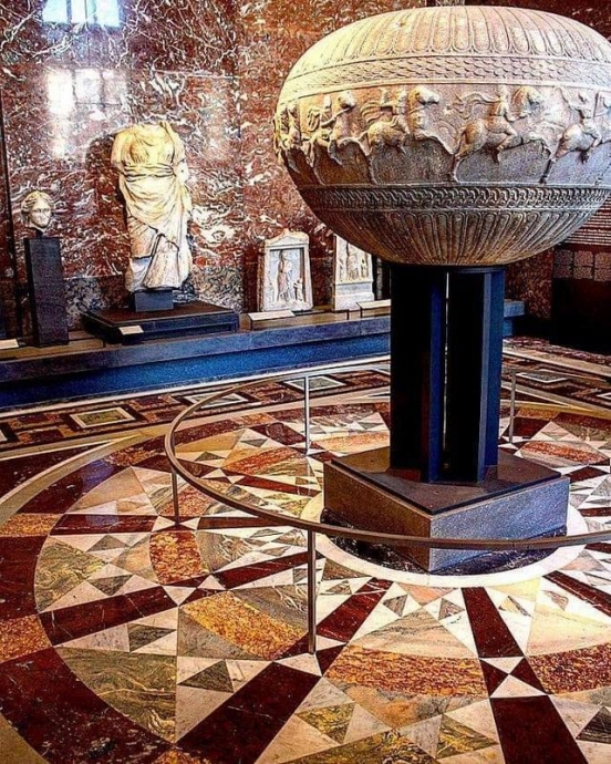 louvre müzesindeki bergama hamam küpü
