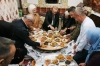 ekrem imamoğlu nun yer sofrasında iftar yapması / #1849350