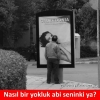şişme bebeğe vurulmak / #2213263
