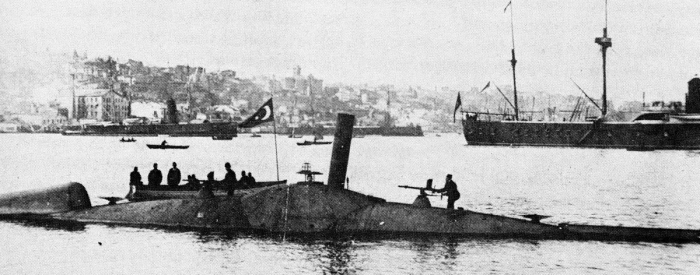 ilk savaş denizaltılarını haliç te çürütmek