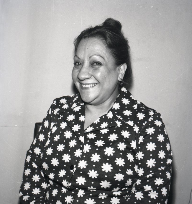 adile naşit