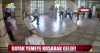 komutana beni biraz kendimle bırakır mısın demek / #1473672