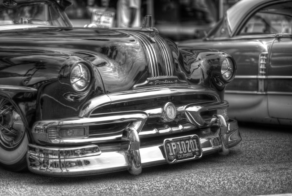 Black and white pictures of cars, a cup girl gallery