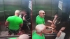 asansörde kızına şiddet uygulayan baba / #2176668