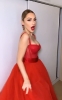 hadise nin kırmızı elbiseli seksi fotoğrafı