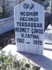 dedelerimizin mezar taşlarını okuyabilen yazarlar / #1637431