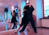 eşinin dans kursuna gitmesine izin veren koca / #2155209