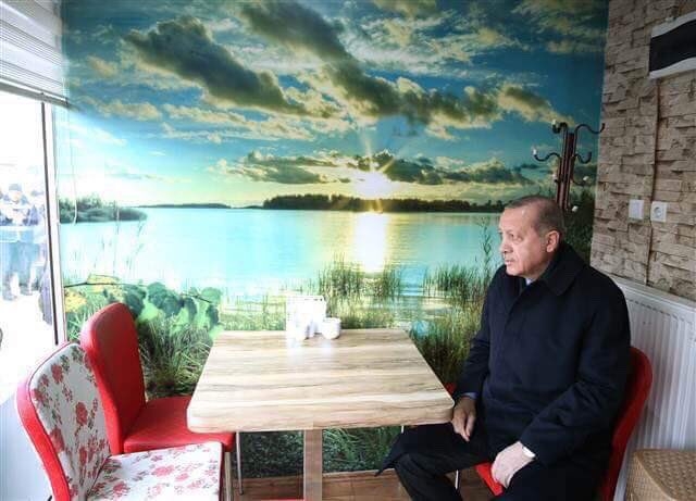 rte nin üniversite arkadaşıyla buluşma fotoğrafı