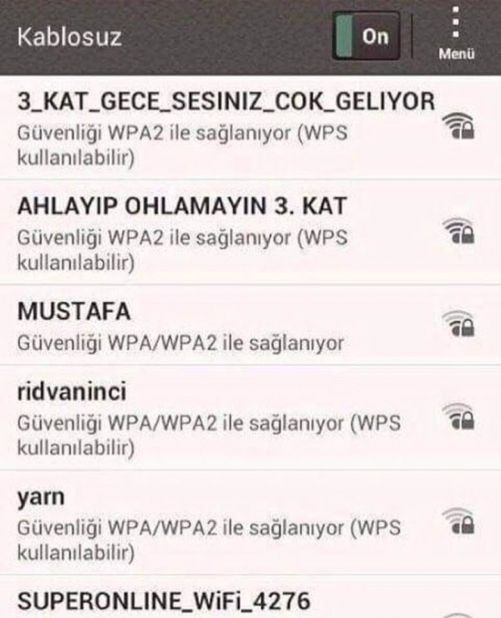 üçüncü kattan rahatsız olan apartman sakinleri
