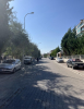 kaldırıma araç park eden insan / #2438479