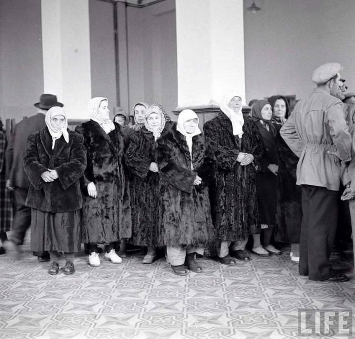1950 yılı edirne garındaki kürklü kadınlar