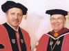 tayyibin diploma için papaz kıyafet giymesi / #1988072