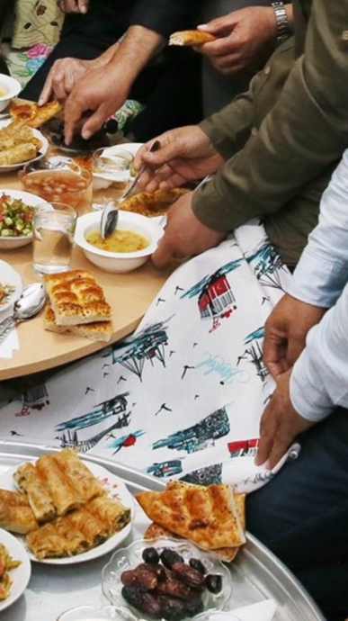 recep tayyip erdoğan ın iftar sofrası
