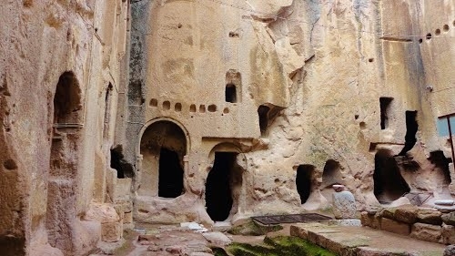 niğde gümüşler manastırı