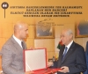 devlet bahçeli nin yanındaki kel adam / #1472041