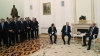 putin in ayağına gidip el pençe divan durmak / #1988019