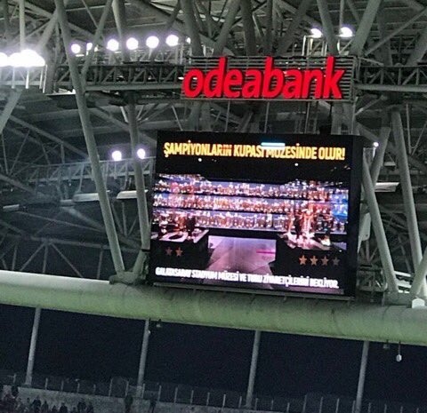 şampiyonların kupası müzesinde olur